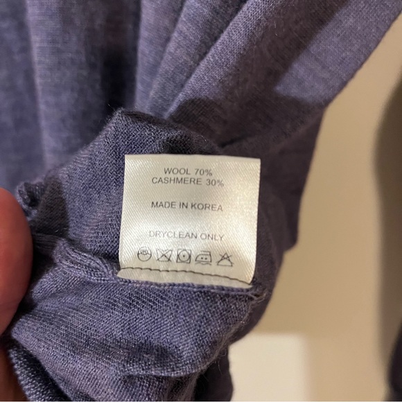 J. Hilburn Merino Cashmere V-neck Sweater in Purple size XL - Picture 4 of 7